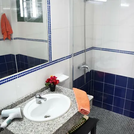 Center - New By The Pool And Private Parking *