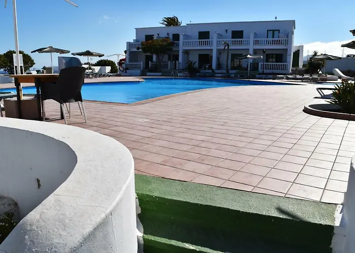 Center - New By The Pool And Private Parking Apartment