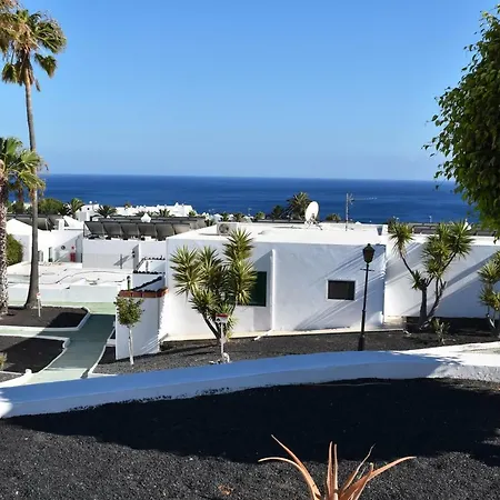 Puerto Del Carmen Center - New By The Pool And Private Parking Apartment